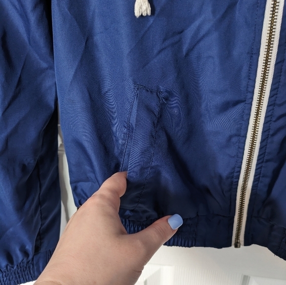 Like-New Zine Blue Full Zip‎ Hooded Windbreaker Jacket Size Small - Picture 5 of 6